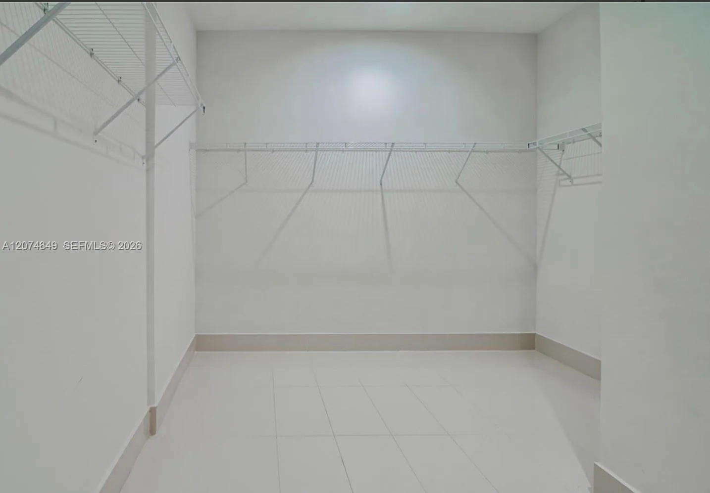 55 SW 9th St # 4409, Miami, FL 33130 photo 6