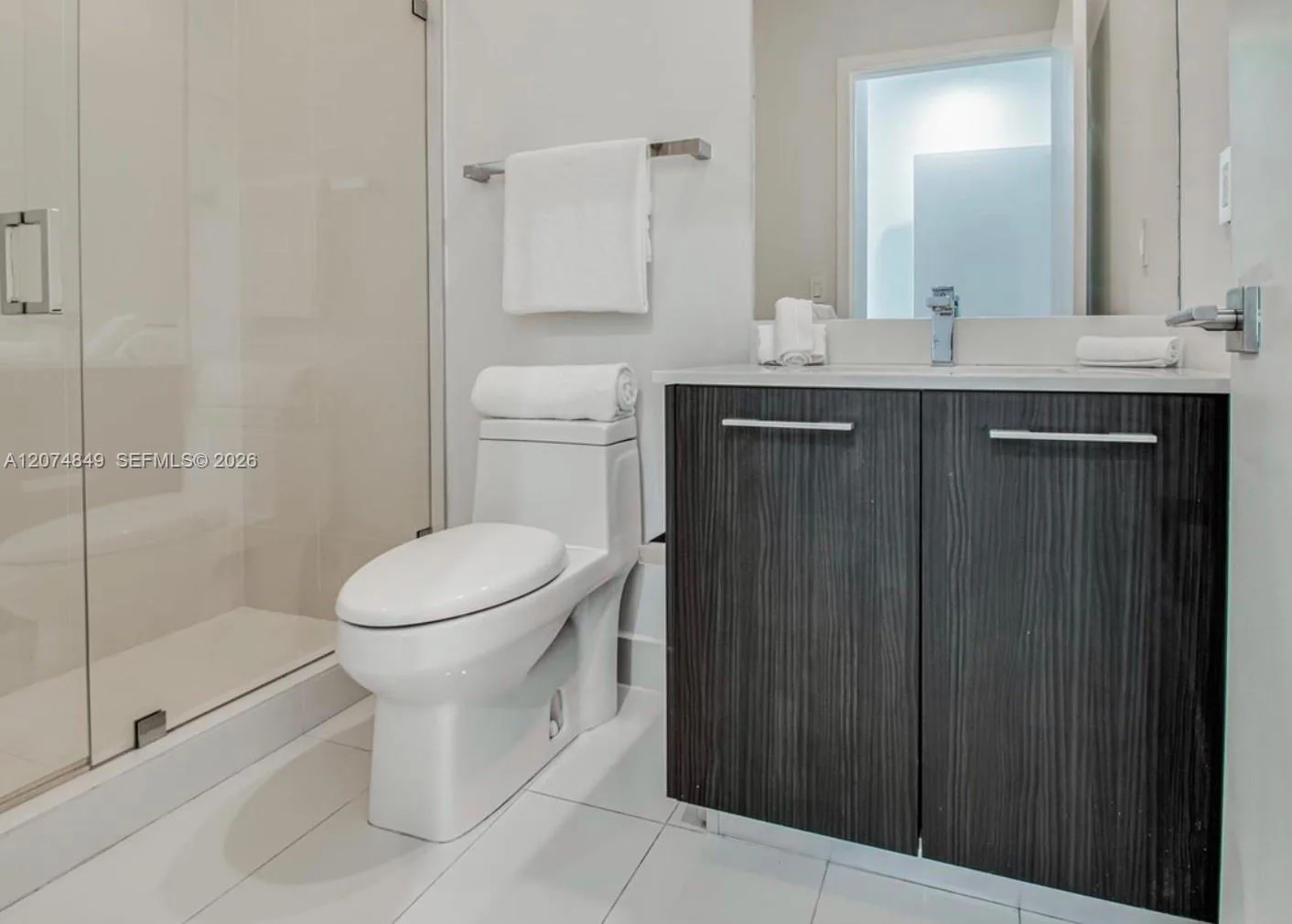 55 SW 9th St # 4409, Miami, FL 33130 photo 8