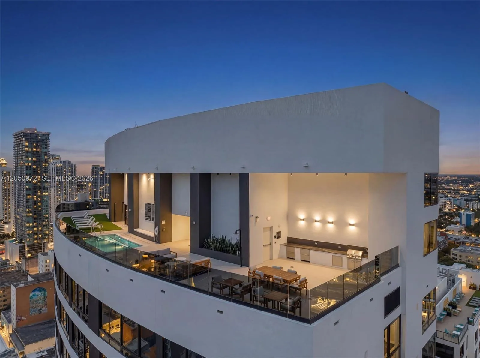 225 N Miami Ave # 308, Miami, FL 33128 photo 3