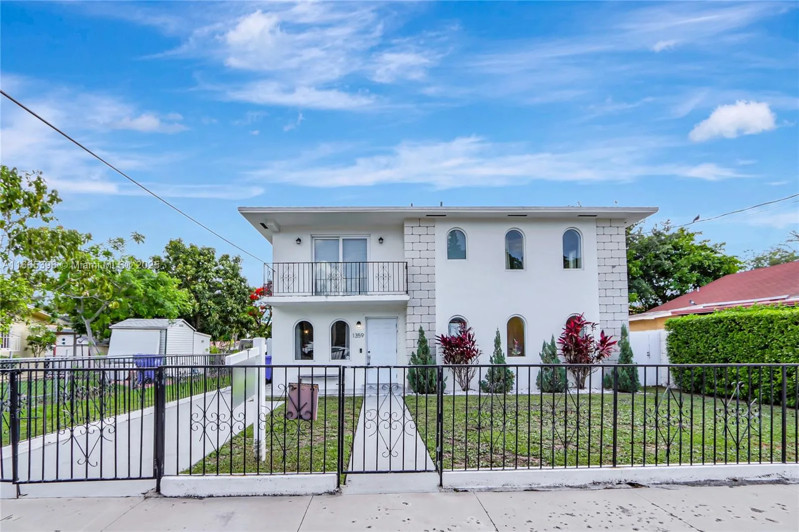 1359 SW 11th St, Miami, FL 33135