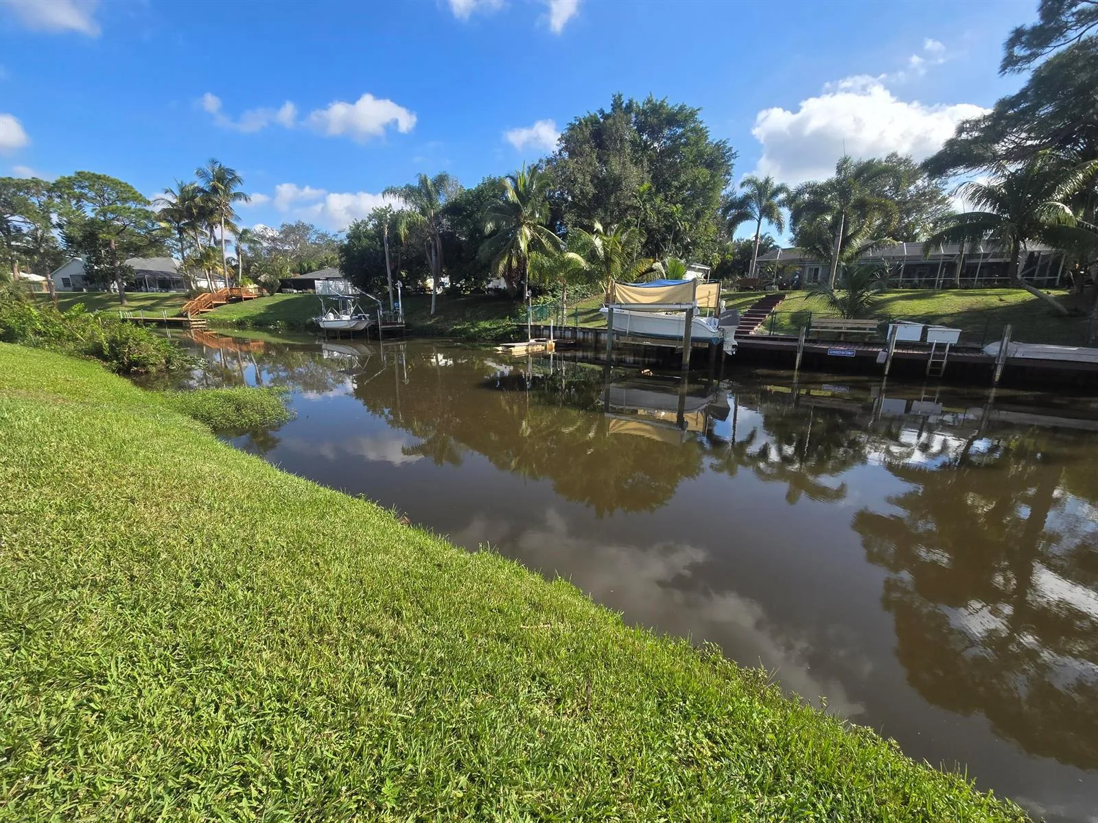 178 NE Dominican Terrace, Port St. Lucie, FL 34983