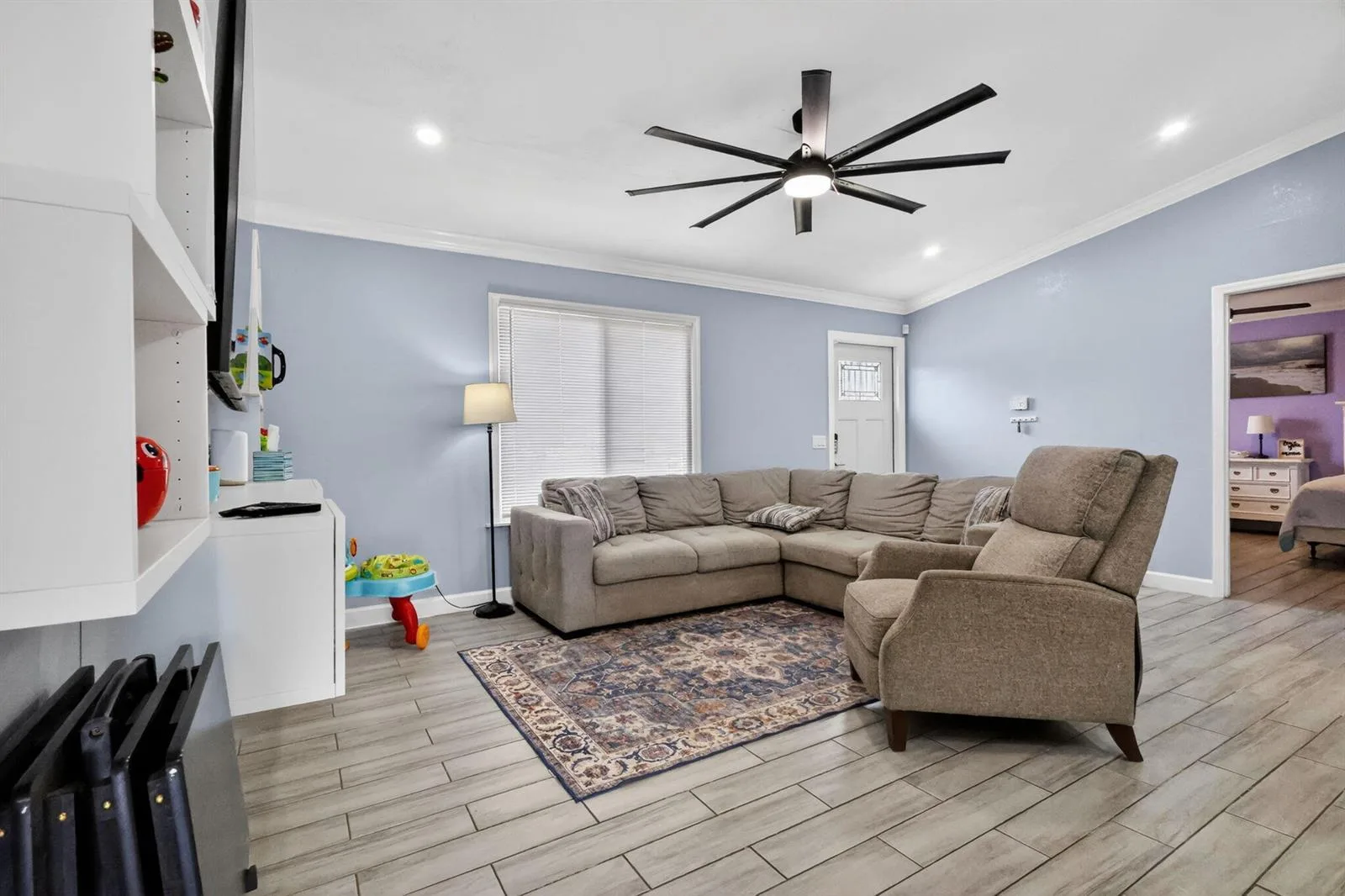 202 Elaine Circle W, West Palm Beach, FL 33409 photo 6