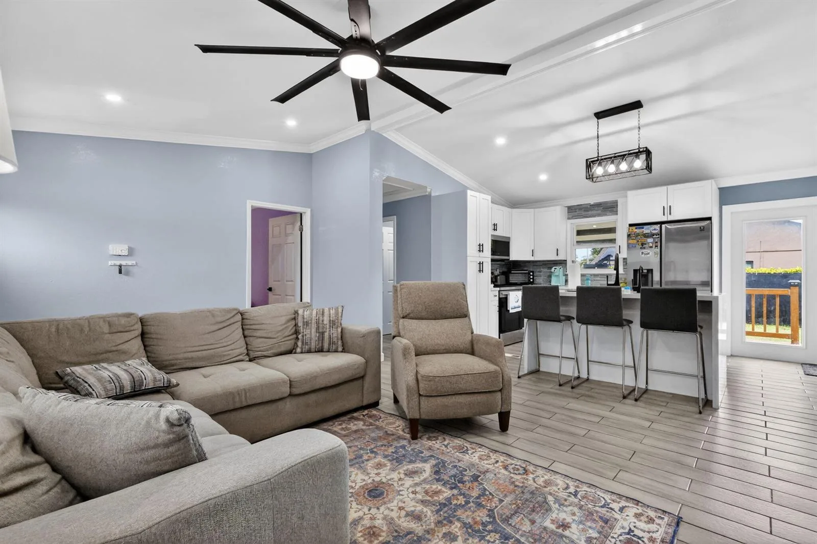 202 Elaine Circle W, West Palm Beach, FL 33409 photo 7