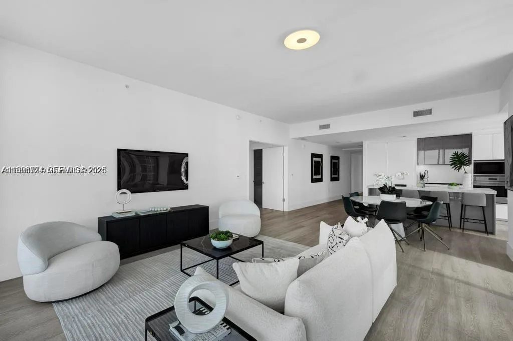 788 NE 23rd St # 1402, Miami, FL 33137 photo 10