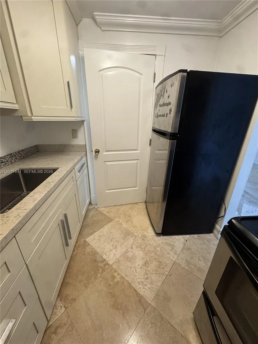 1407 NE 56th St # 316, Fort Lauderdale, FL 33334 photo 2