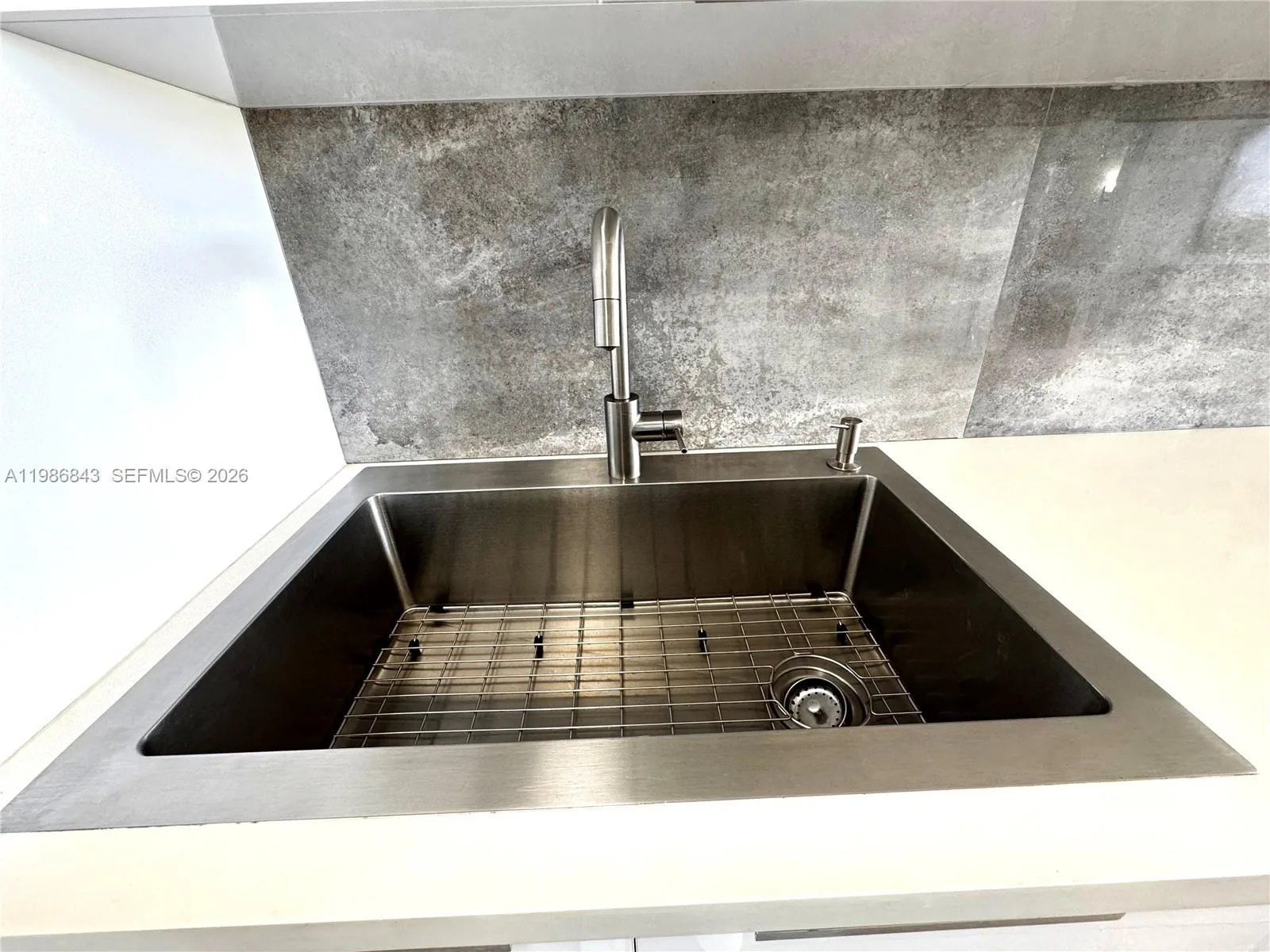 16850 S Glades Dr # 8C, North Miami Beach, FL 33162 photo 4