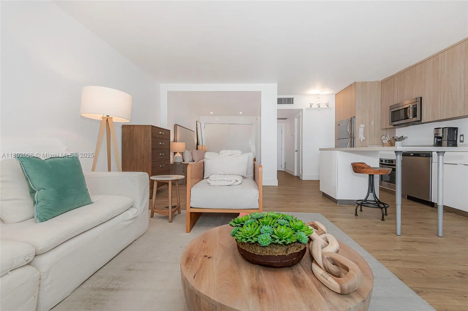 2301 Collins Ave # 541, Miami Beach, FL 33139 photo 9