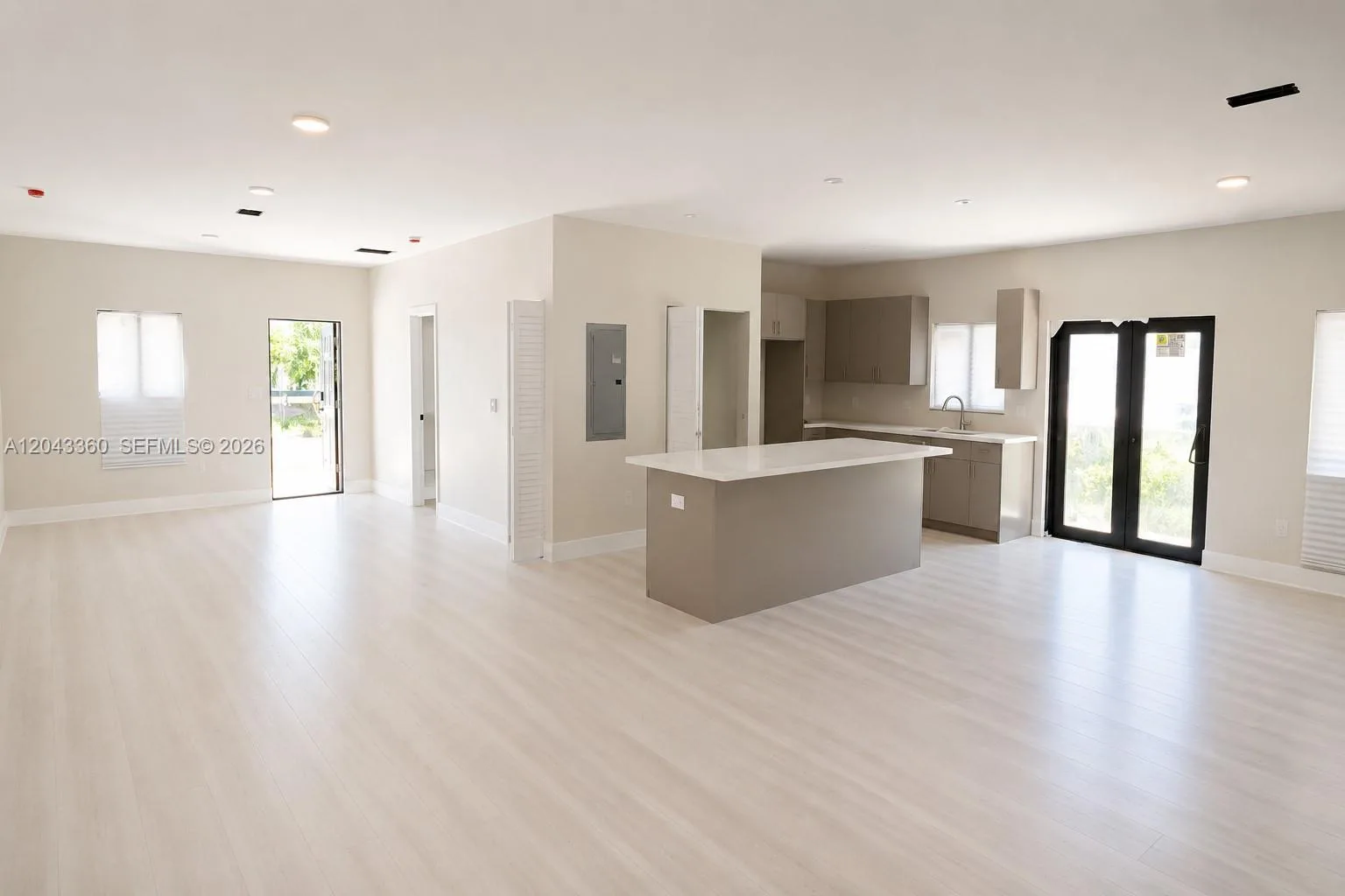 13720 NE 2nd Court, North Miami, FL 33161