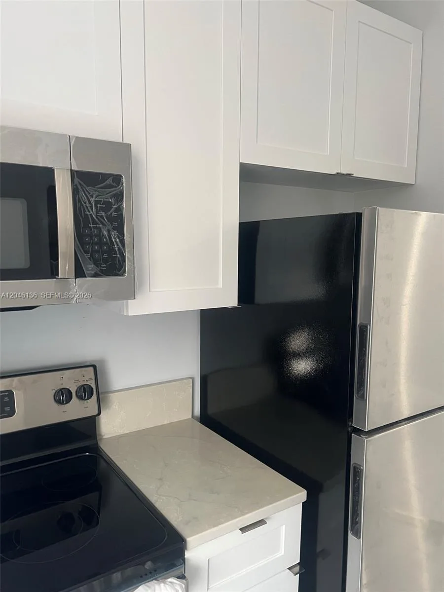 1450 SW 4th St # 3, Miami, FL 33135 photo 4