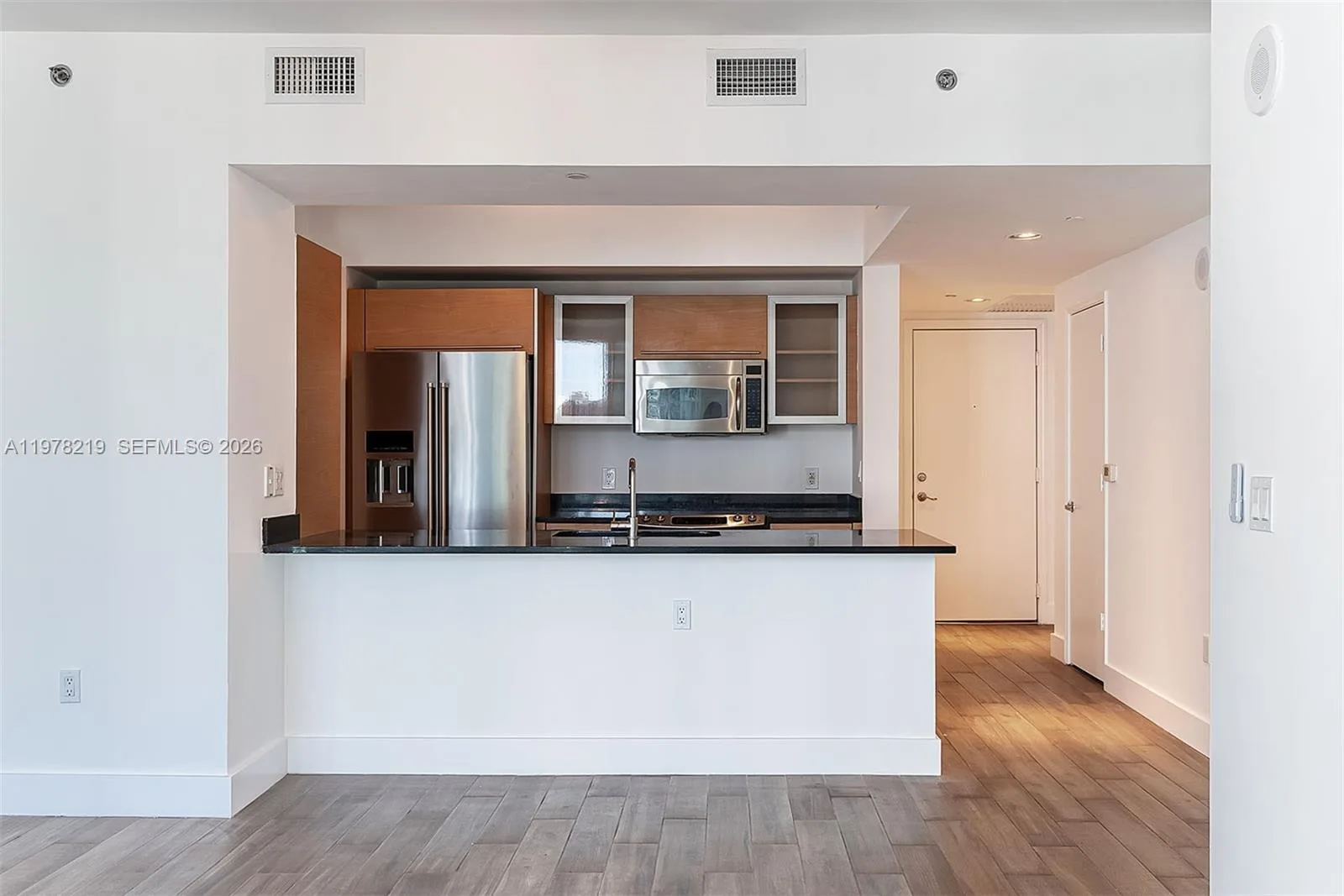 951 Brickell Ave # 1711, Miami, FL 33131 photo 2