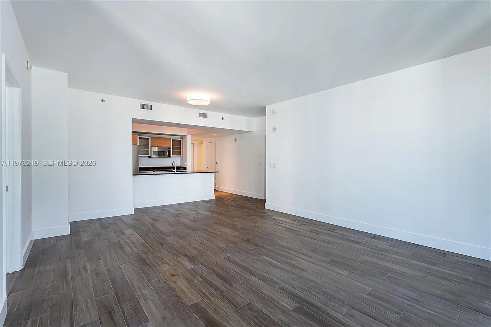 951 Brickell Ave # 1711, Miami, FL 33131 photo 4