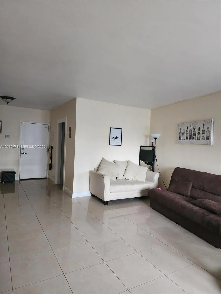 7441 Wayne Ave # 3O, Miami Beach, FL 33141