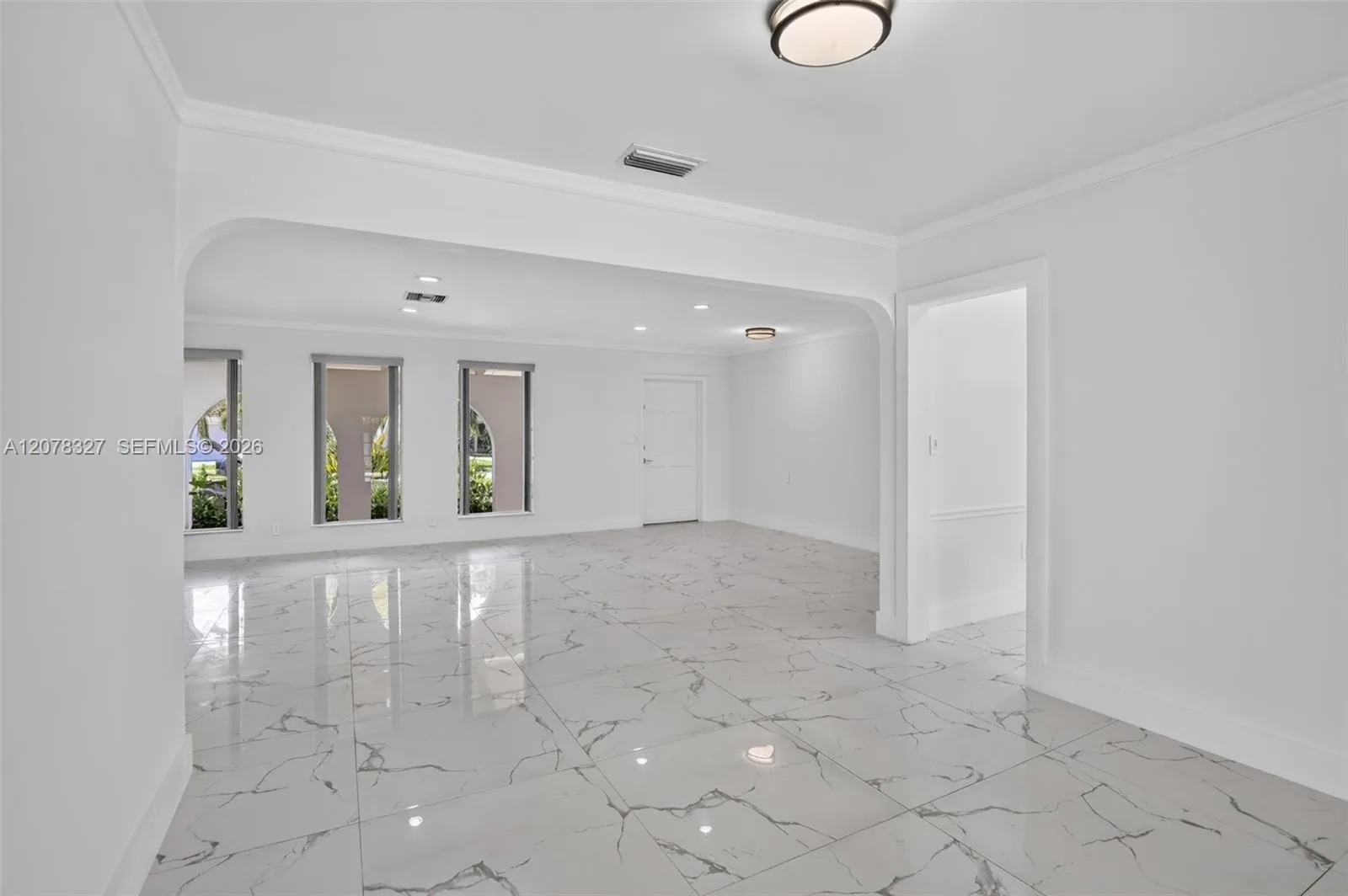 3661 N 52nd Ave, Hollywood, FL 33021 photo 6