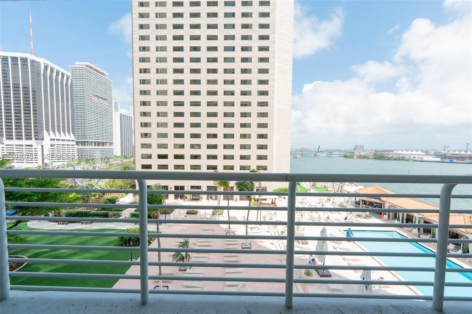 335 S Biscayne Blvd # 1108, Miami, FL 33131 photo 4
