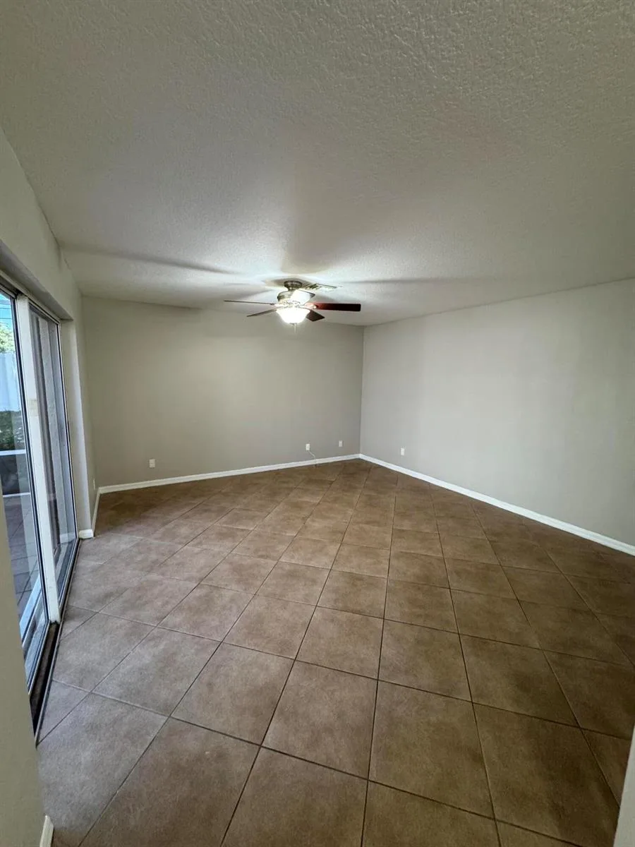 1536 N Lawnwood Circle # 3, Fort Pierce, FL 34950 photo 10