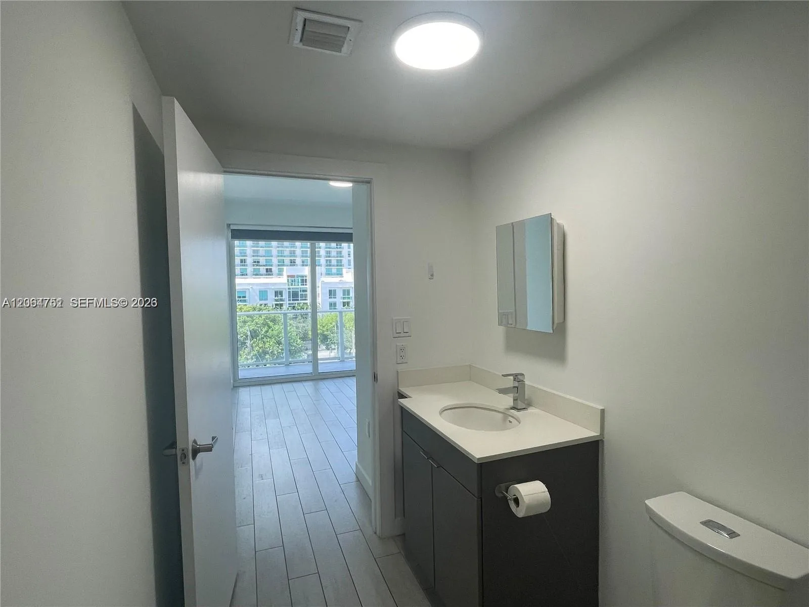 321 NE 26th St # 512, Miami, FL 33137 photo 12