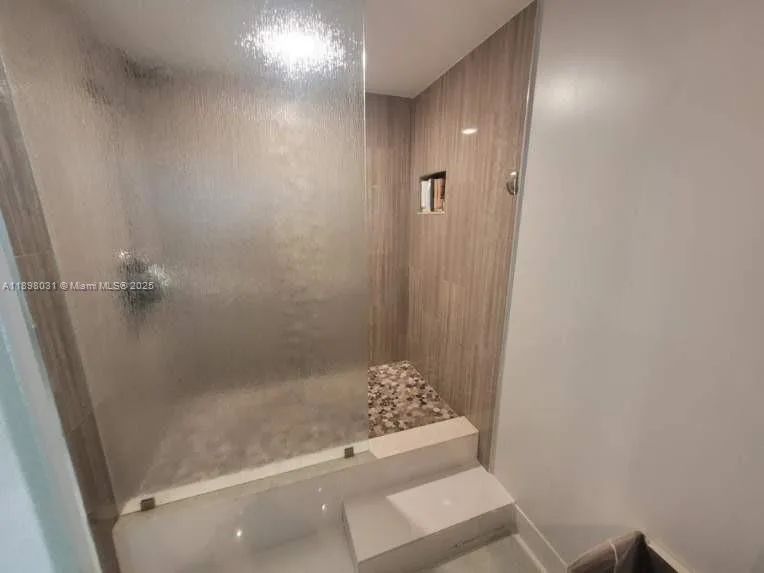 18071 Biscayne Blvd # 1801, Aventura, FL 33160 photo 7