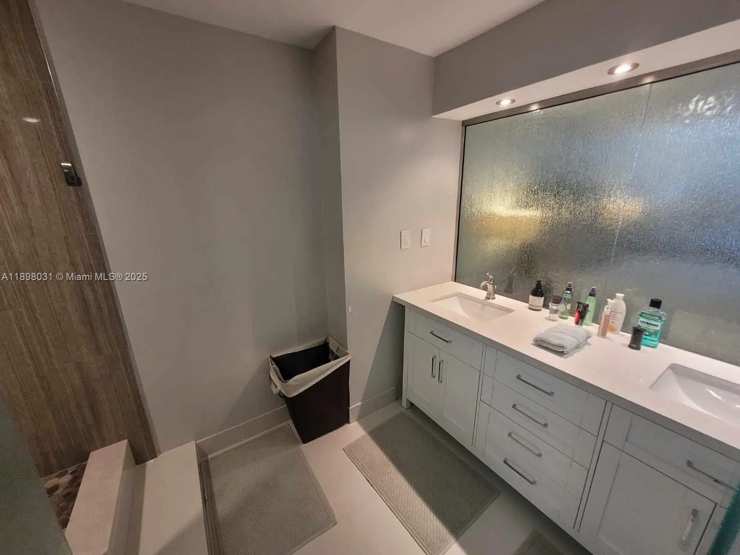 18071 Biscayne Blvd # 1801, Aventura, FL 33160 photo 9
