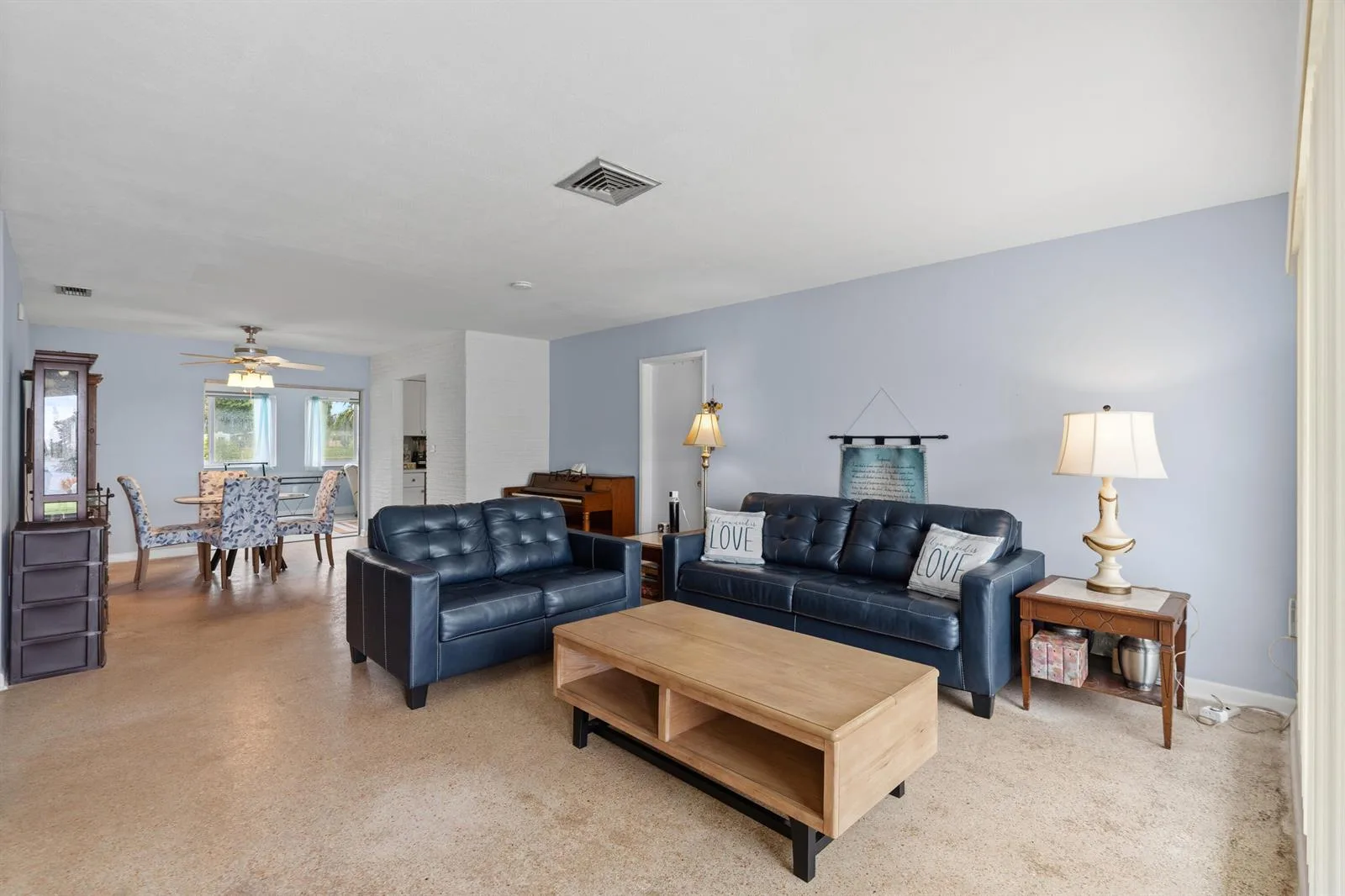 2780 NW 26TH Avenue, Oakland Park, FL 33311 photo 5