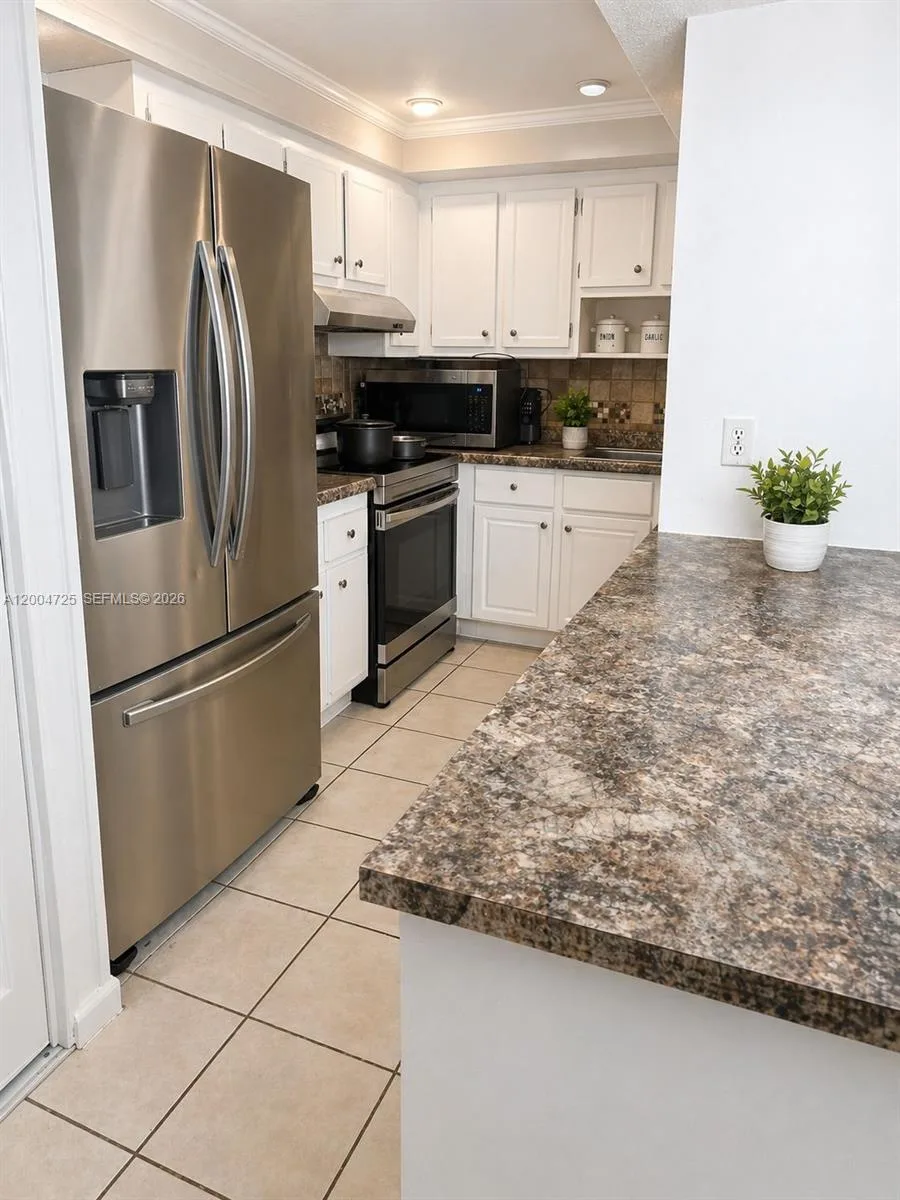 1531 NW 80th Ave # I, Margate, FL 33063 photo 3