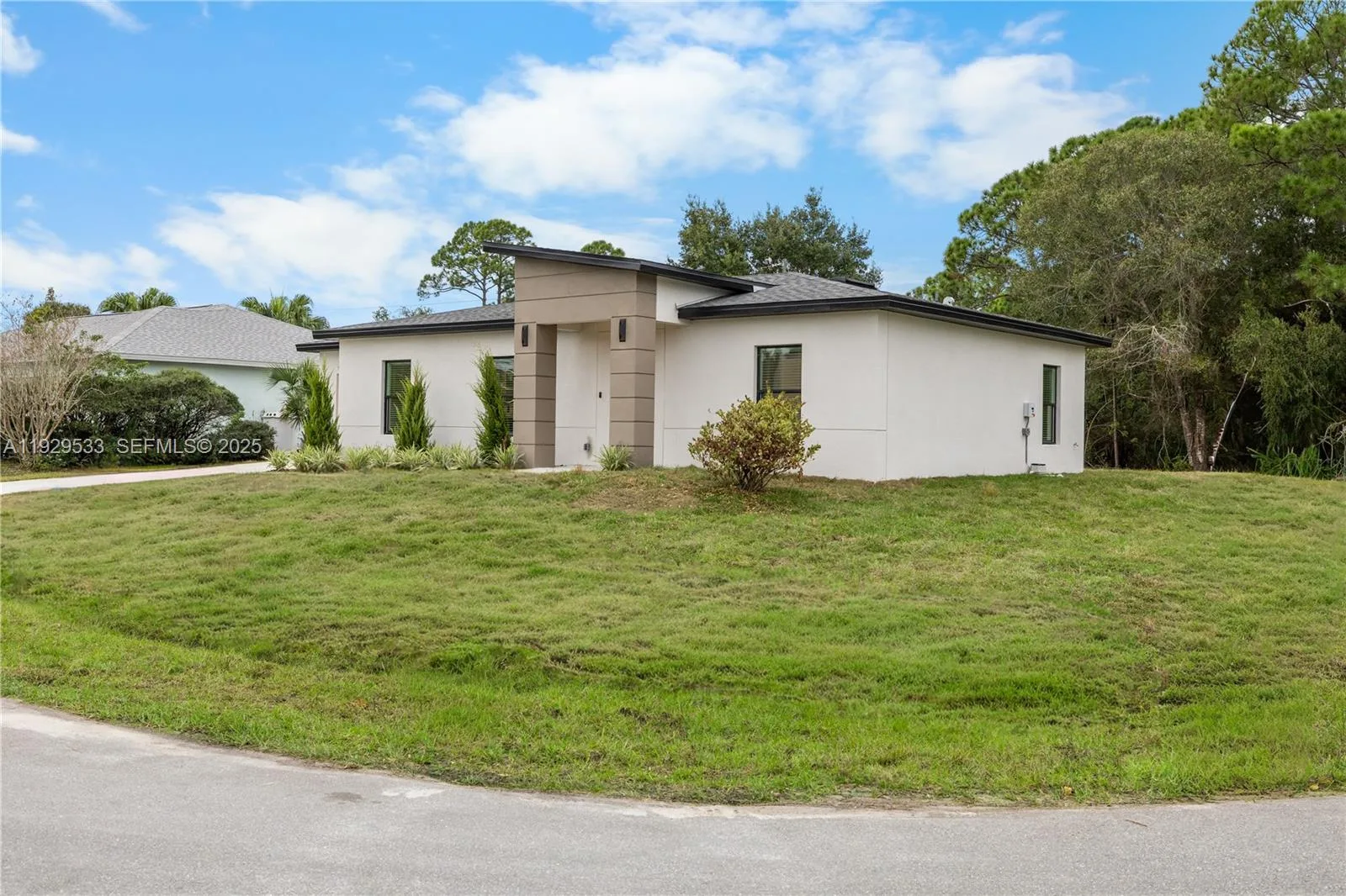 1091 Tolson St SE, Palm Bay, FL 32909 photo 3