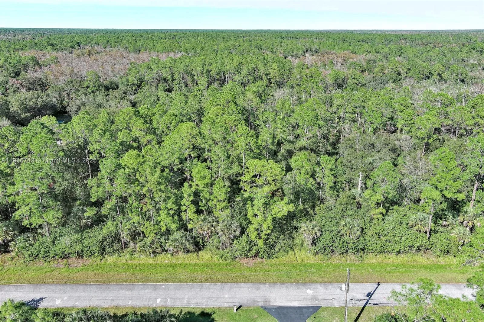 4669 32nd Ave SE, Naples, FL 34117