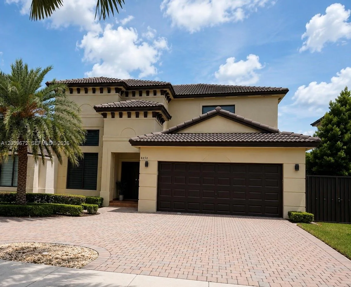 4450 SW 164 Ave, Miami, FL 33185