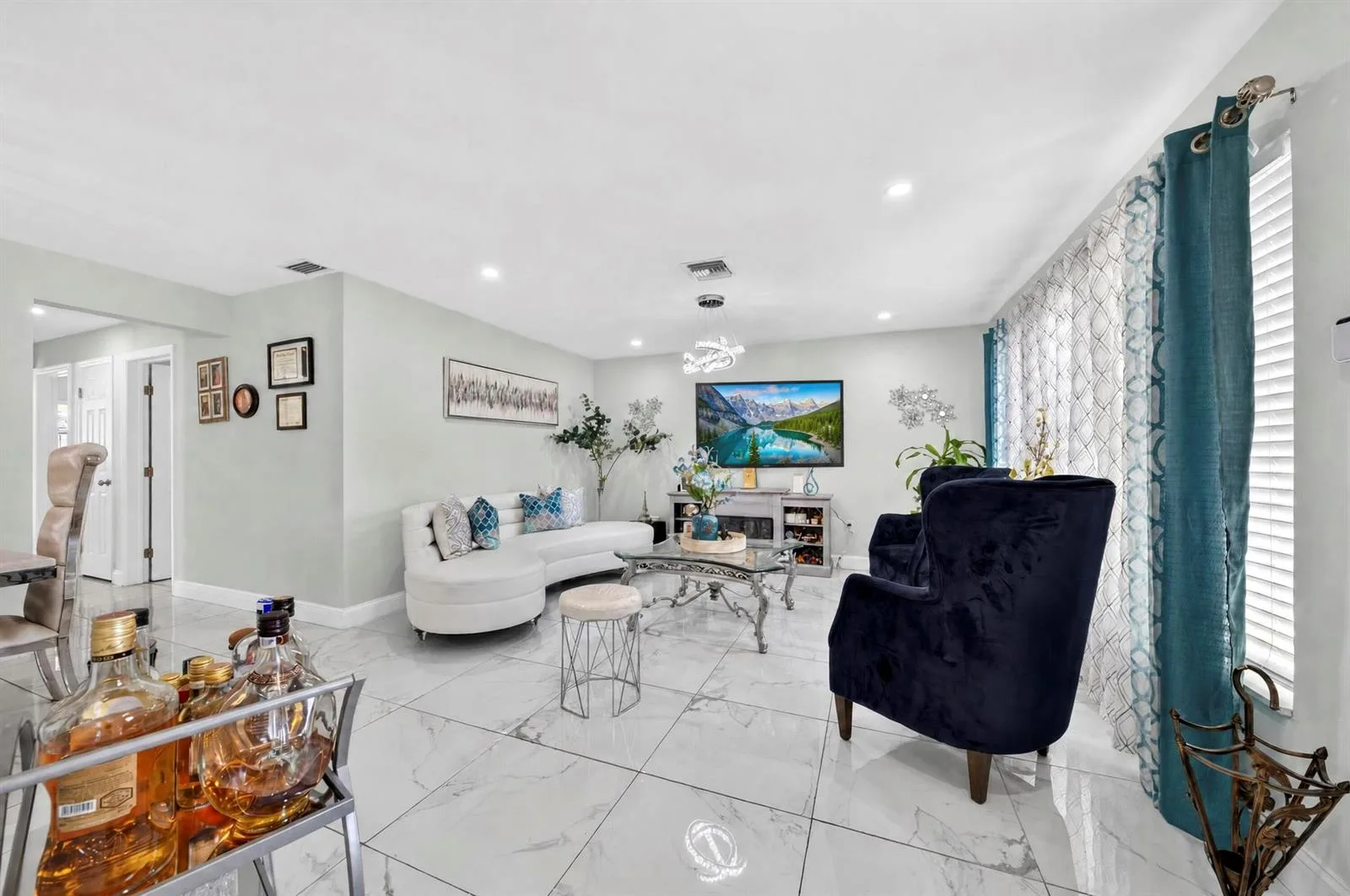 7961 N NORMANDY Street, Miramar, FL 33023 photo 7