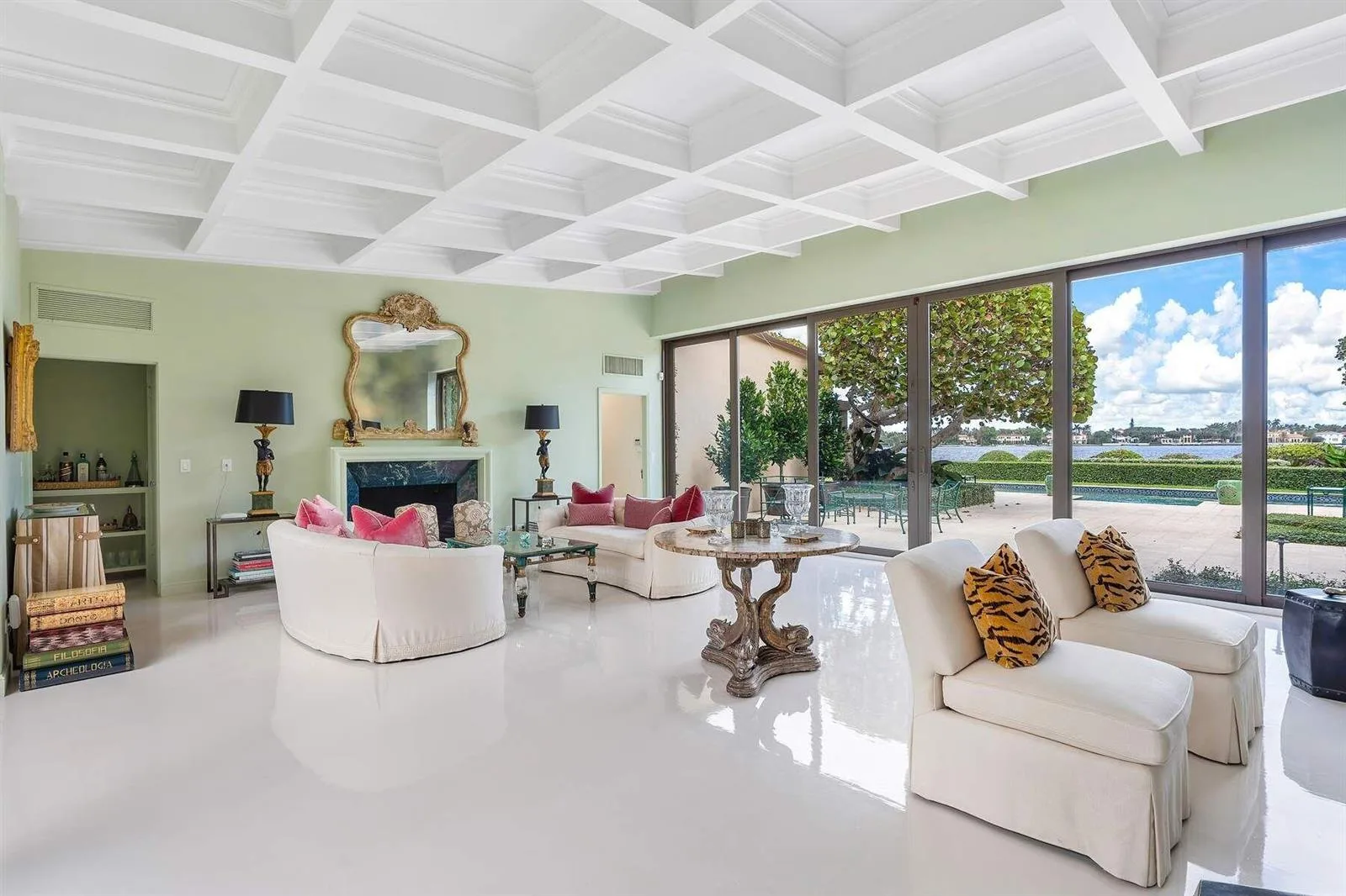 748 Island Drive, Palm Beach, FL 33480 photo 4