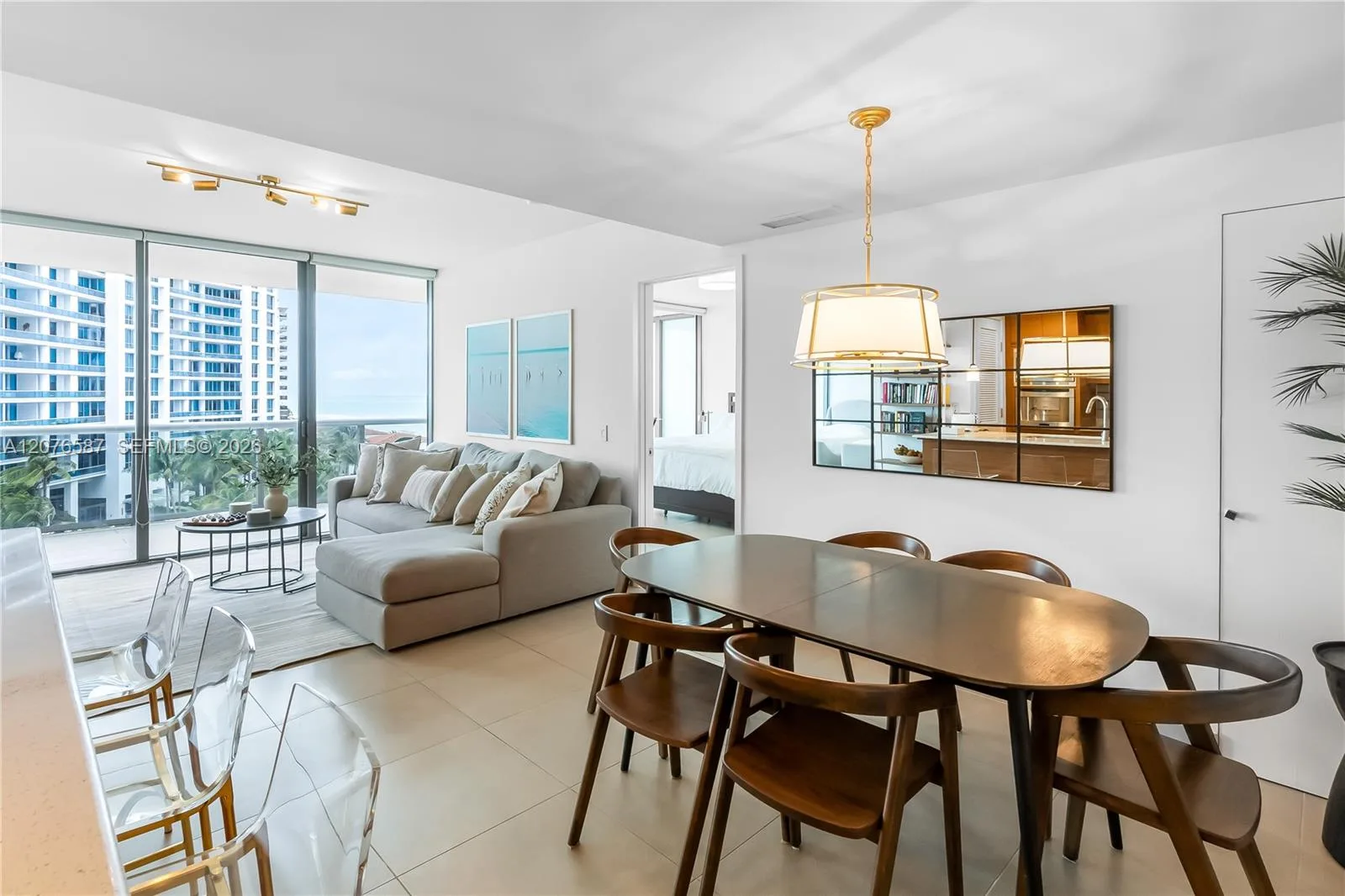 5875 Collins Ave # 903, Miami Beach, FL 33140