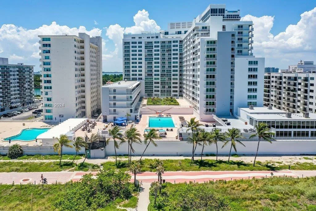 5401 Collins Ave # 1123, Miami Beach, FL 33140