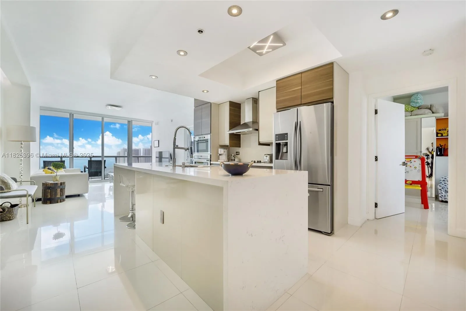 Marina Blue Unit 3005 at 888 Biscayne Blvd # 3005, Miami, FL 33132 — photo 1