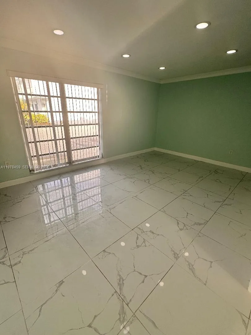 9400 SW 170th St # 103, Palmetto Bay, FL 33157 photo 4