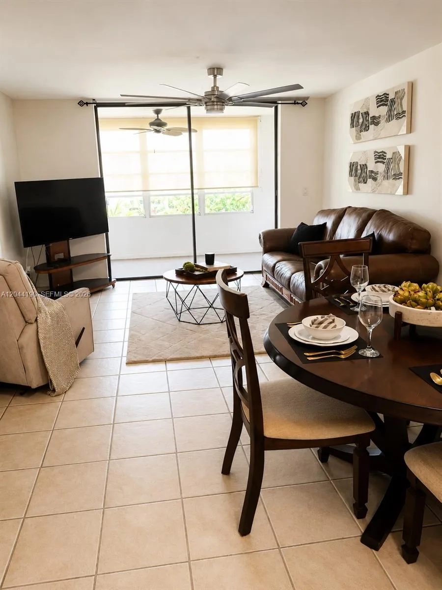 2821 Somerset Dr # 312, Lauderdale Lakes, FL 33311 photo 10
