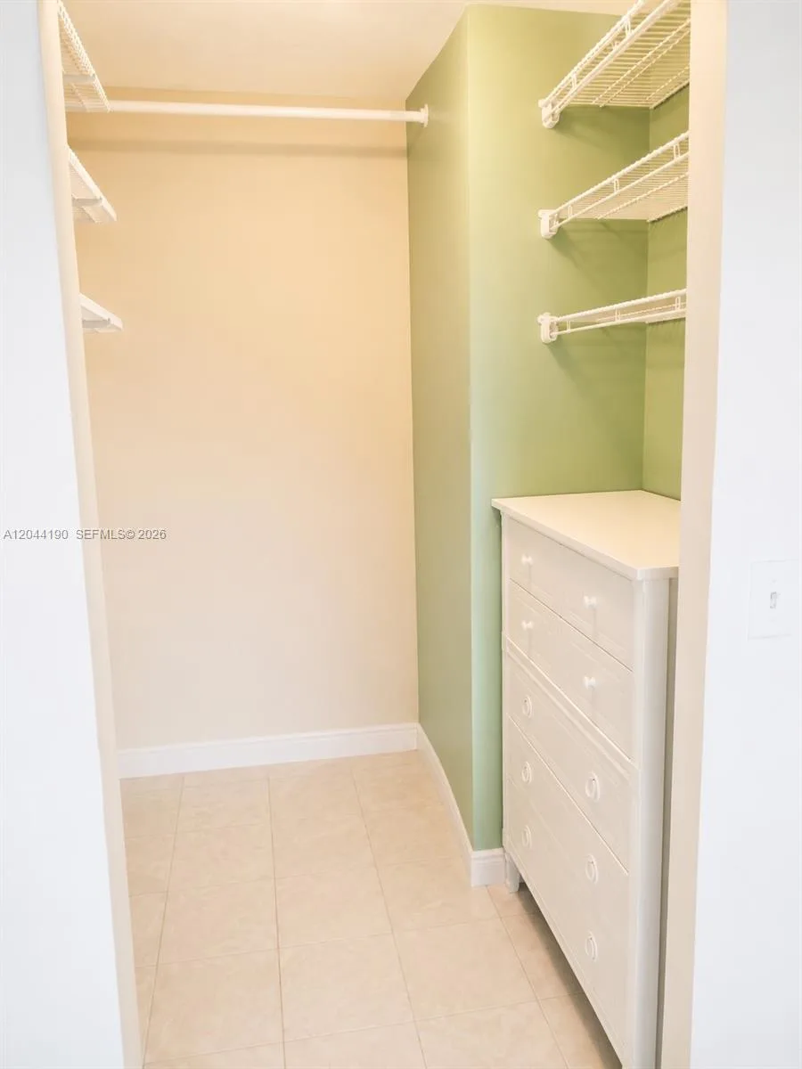 2821 Somerset Dr # 312, Lauderdale Lakes, FL 33311 photo 7