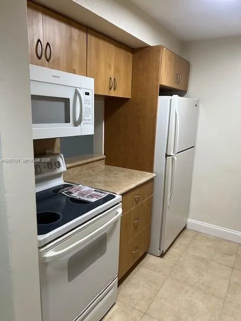 14525 N Kendall Dr # 304J, Miami, FL 33186 photo 7