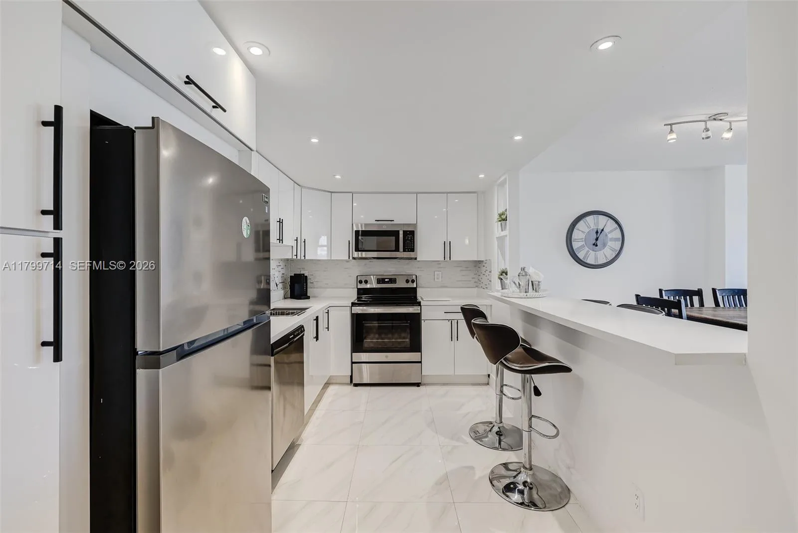 19370 Collins Ave # 324, Sunny Isles Beach, FL 33160