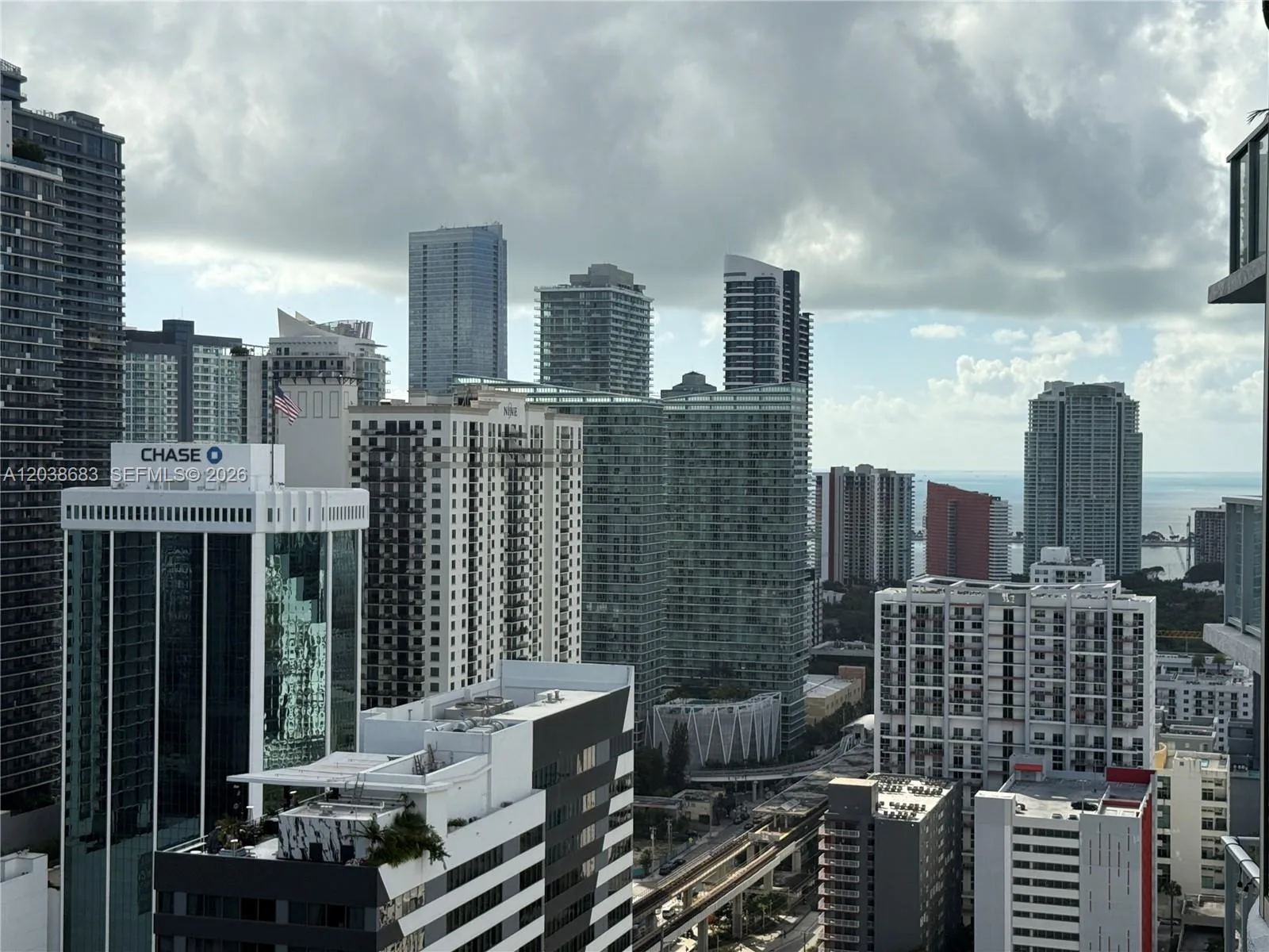 185 SW 7th St # 3311, Miami, FL 33130 photo 13