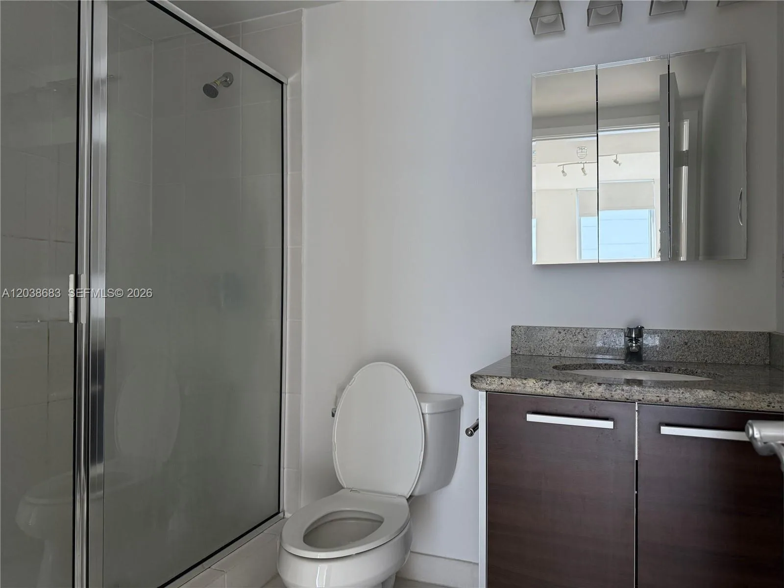 185 SW 7th St # 3311, Miami, FL 33130 photo 7