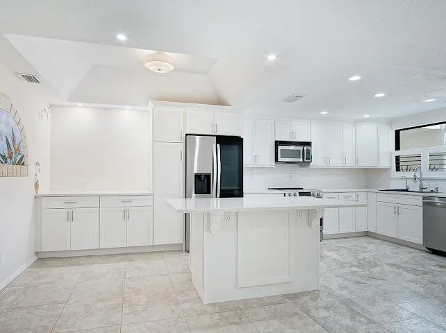 6081 SE Landing Way # 6, Stuart, FL 34997 photo 3