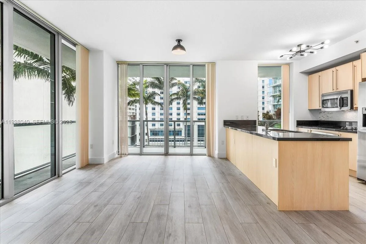 1111 SW 1st Ave # 1019-N, Miami, FL 33130 photo 10
