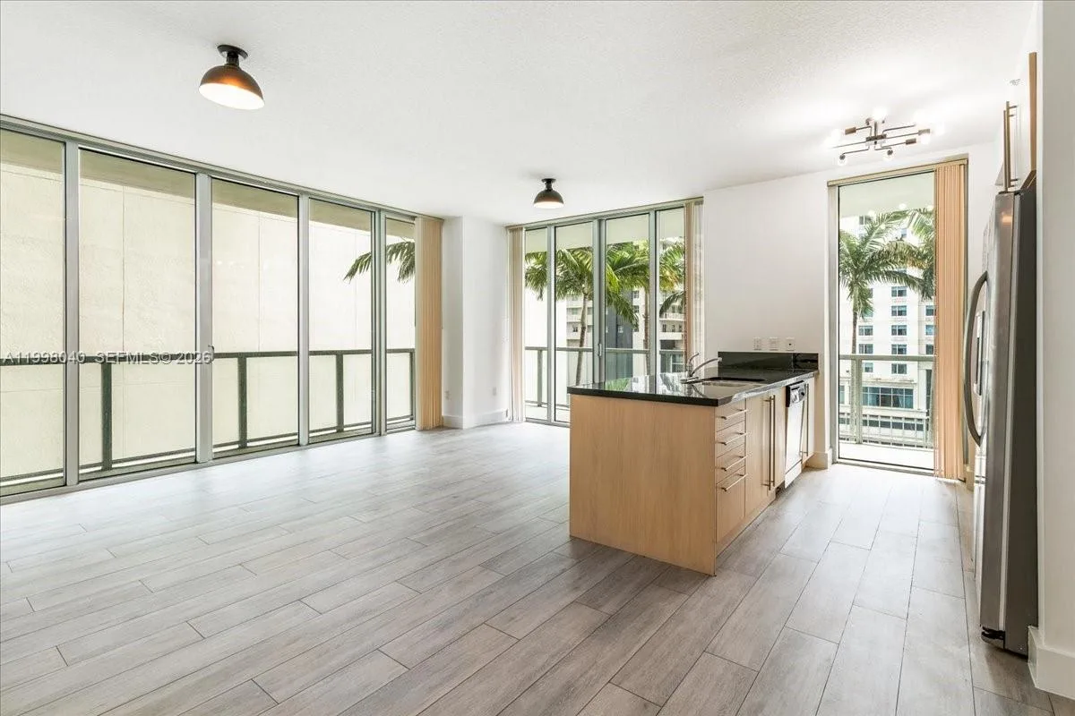 1111 SW 1st Ave # 1019-N, Miami, FL 33130 photo 3