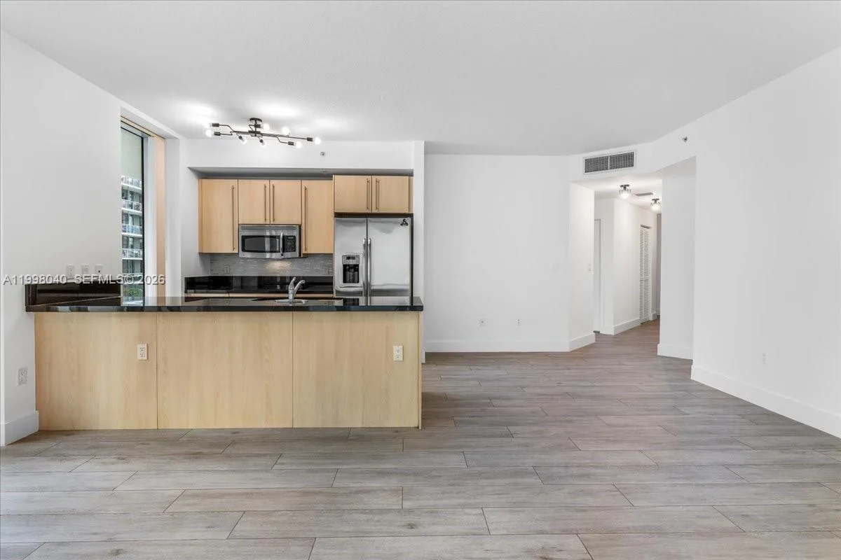 1111 SW 1st Ave # 1019-N, Miami, FL 33130 photo 5