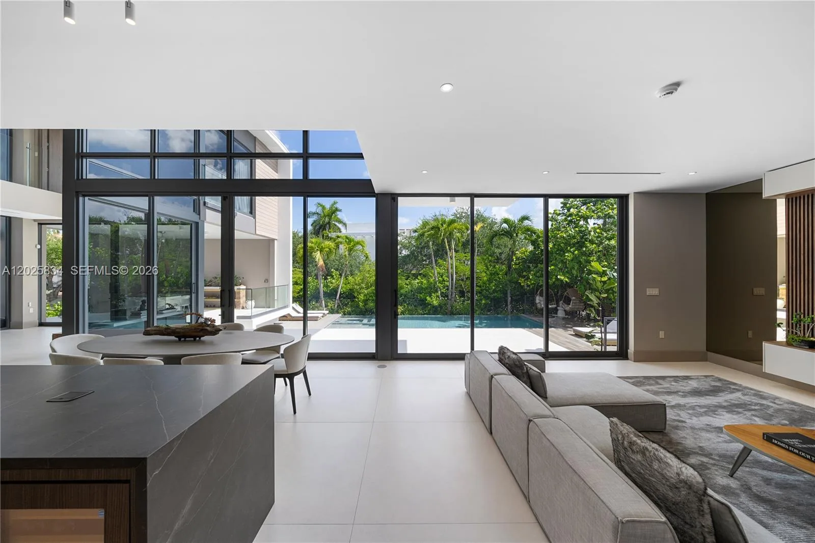 571 Glenridge Rd, Key Biscayne, FL 33149 photo 5