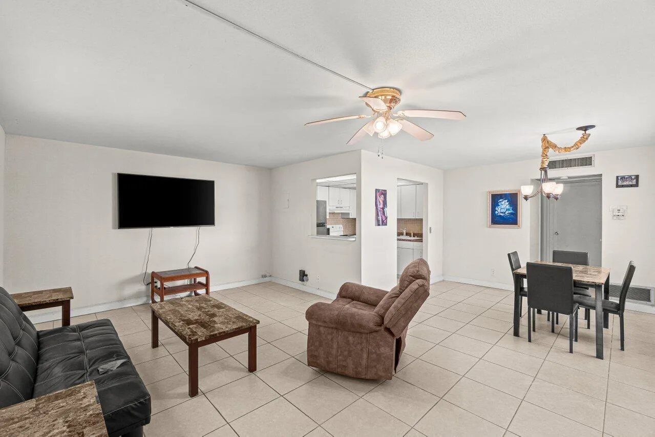 690 BRITTANY O, Delray Beach, FL 33446 photo 4