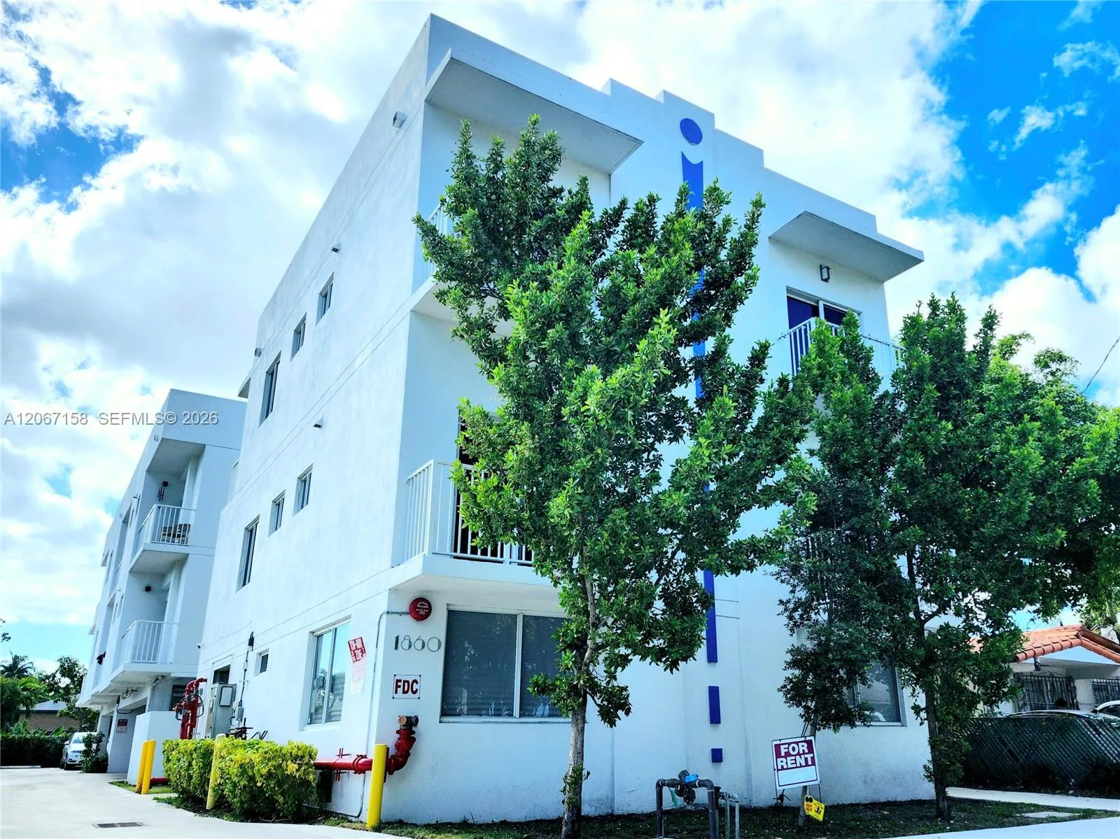 1860 NW 24th Ave # 302, Miami, FL 33125