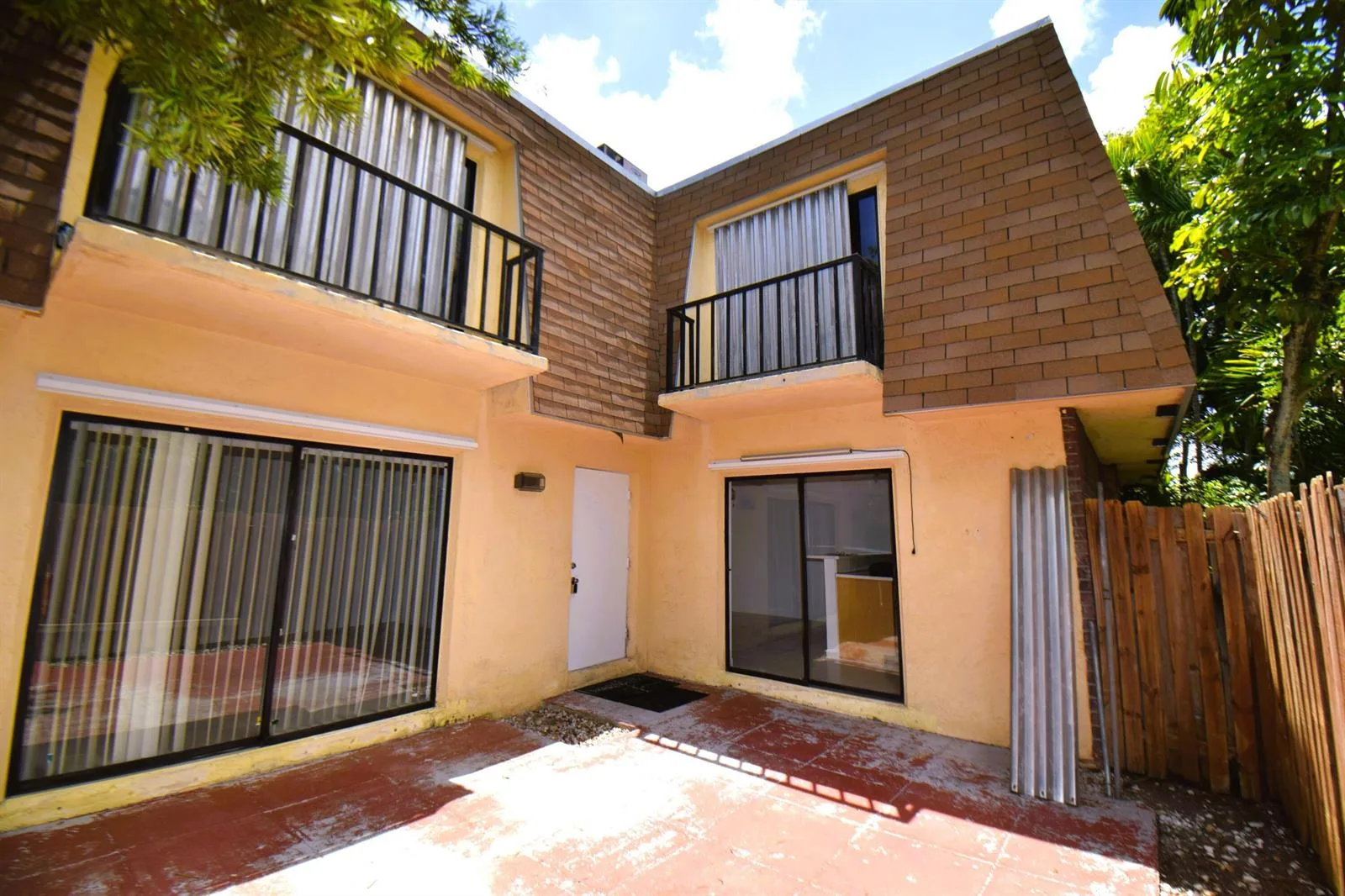 237 Alemeda Drive # 3, Palm Springs, FL 33461