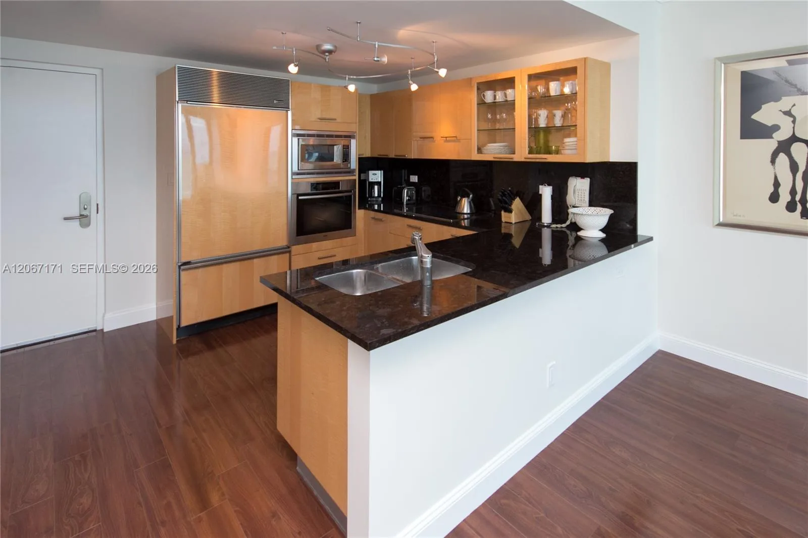 6799 Collins Ave # 1103, Miami Beach, FL 33141 photo 5