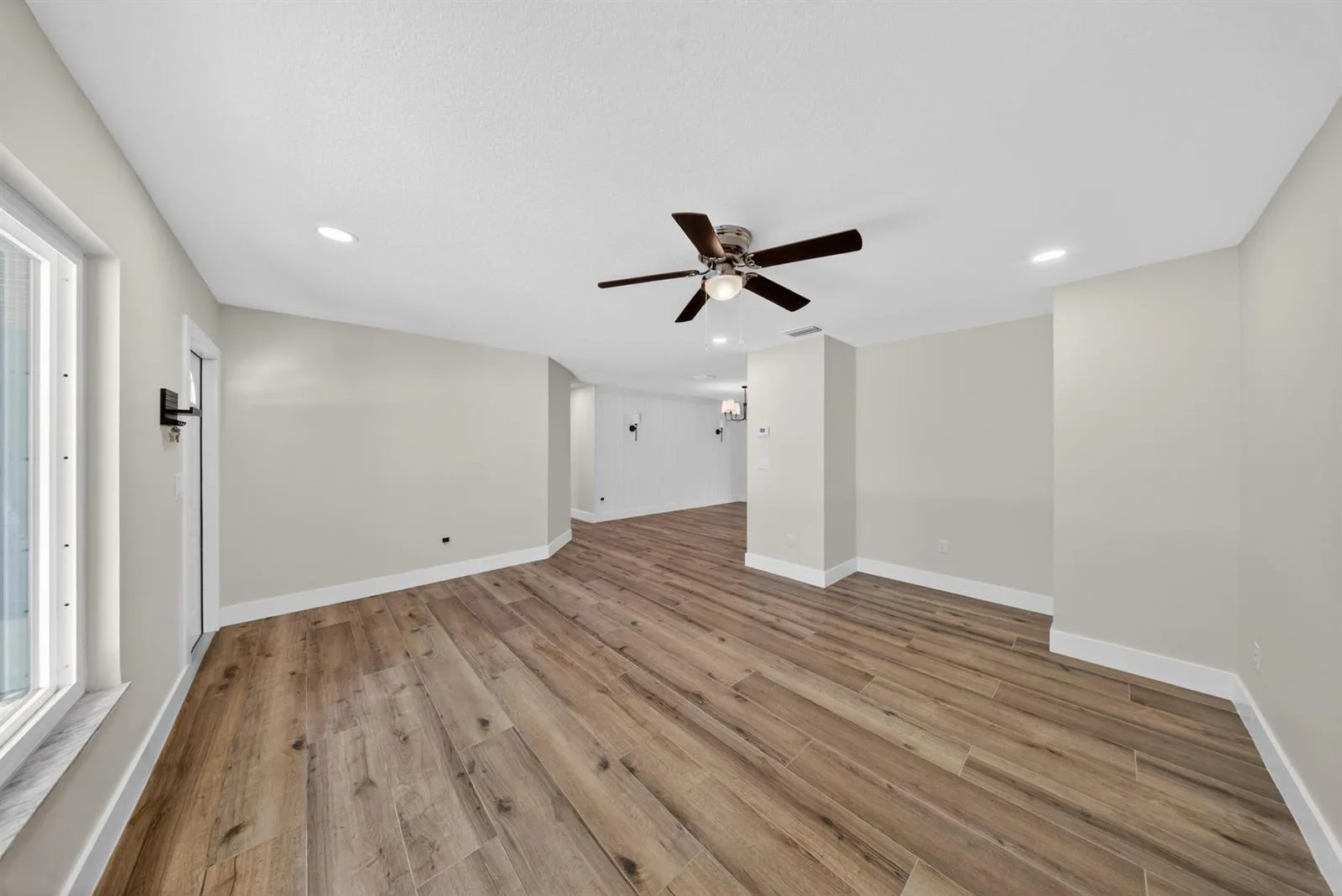 1451 SE Grapeland Avenue, Port St. Lucie, FL 34952 — zdjęcie 5