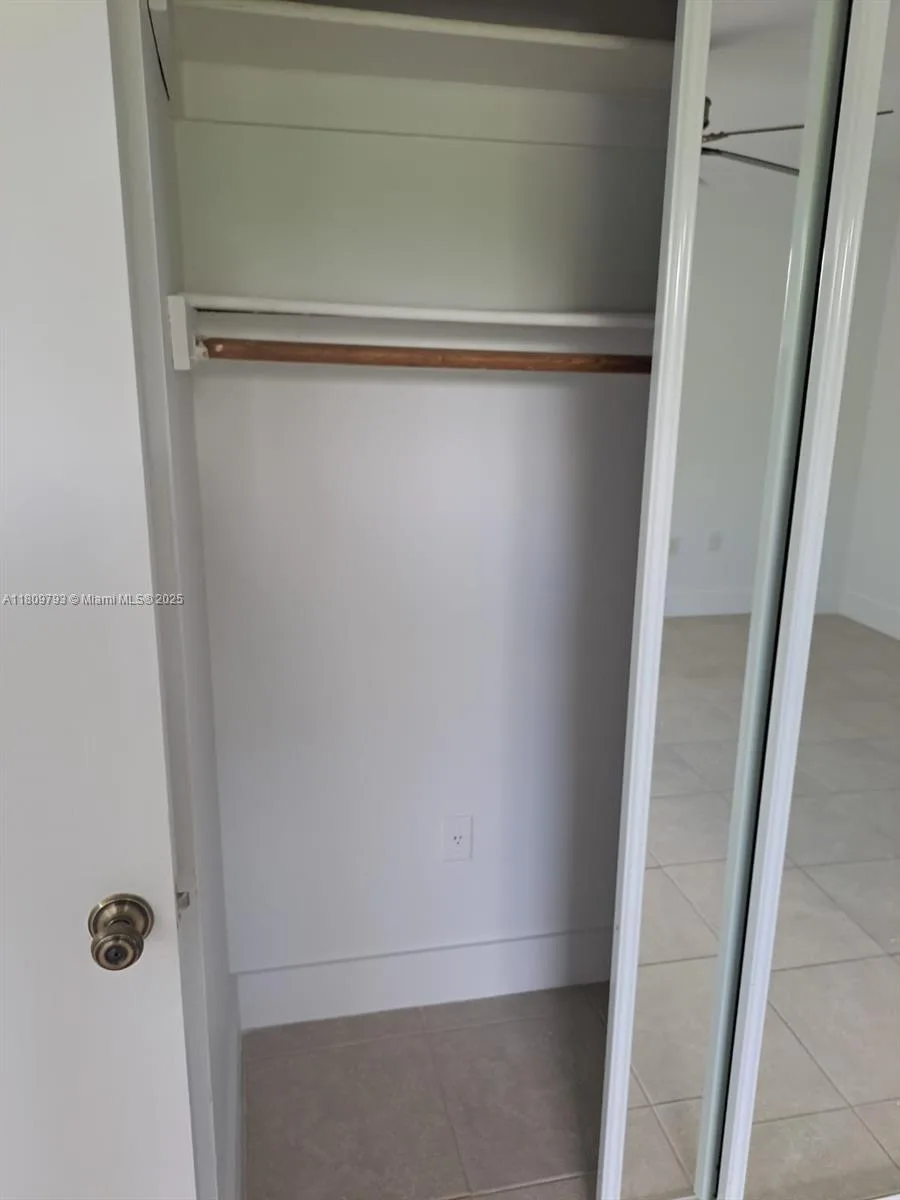 1975 NE 135th St # 2D, North Miami, FL 33181 photo 10